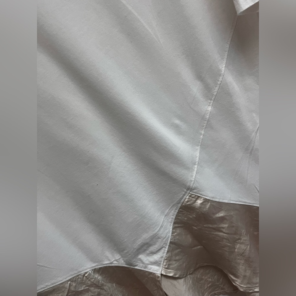 CLU Women’s White Short Sleeve T-Shirt with Ruffle Asymmetrical Hem -Size Medium - Picture 3 of 9